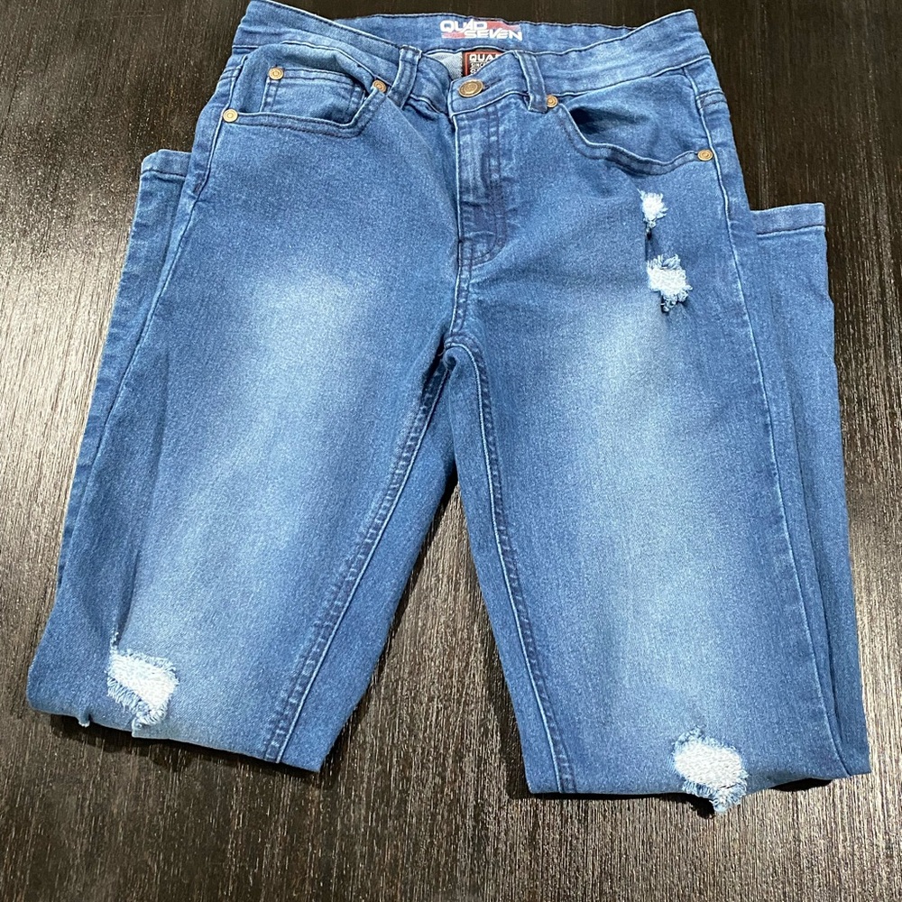 Quad Seven Boys’ Rip-patch Blue Jeans